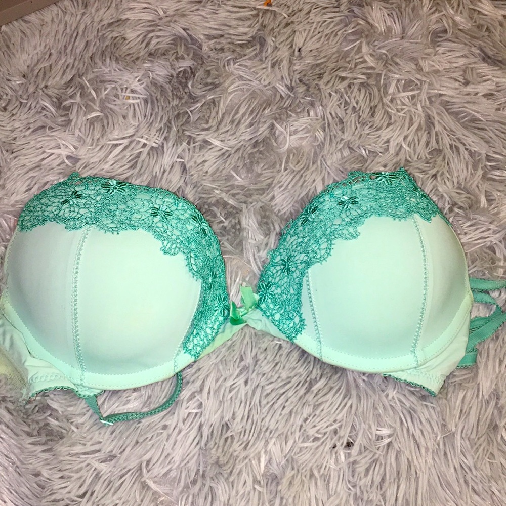 Women’s bra